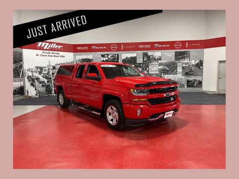 Used 2017 Chevrolet Silverado 1500 LT w/ All Star Edition AWD/4WD image 1