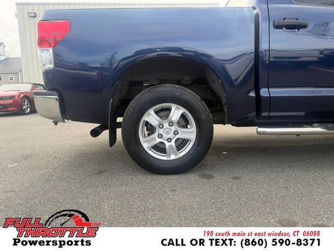 Used 2012 Toyota Tundra 4x4 CrewMax w/ SR5 Pkg image 23