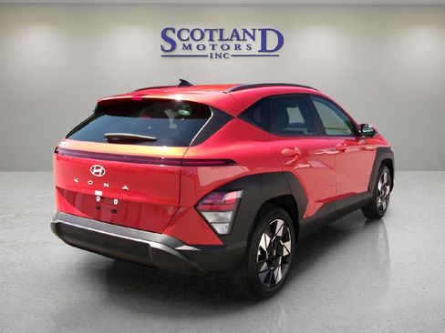 Used 2025 Hyundai Kona SEL image 6