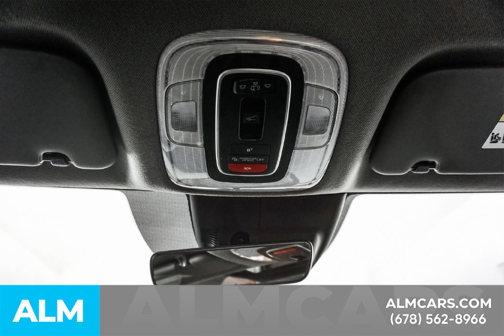 Used 2025 Hyundai Elantra SEL FWD image 53