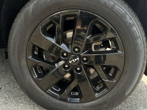 Used 2022 Kia Sorento S image 10