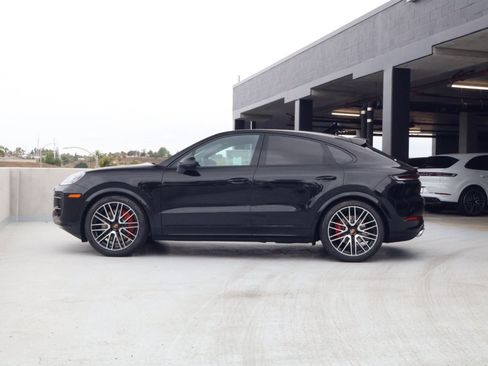 New 2026 Porsche Cayenne S AWD/4WD image 2