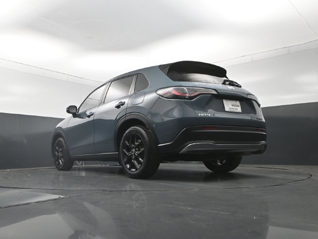 Used 2025 Honda HR-V Sport image 27