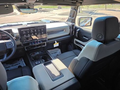 New 2026 GMC Hummer EV SUV AWD/4WD image 35
