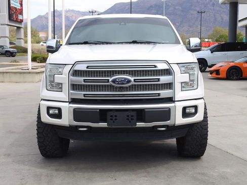 Used 2015 Ford F150 Platinum w/ Equipment Group 701A Luxury image 9