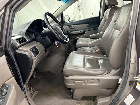 Used 2012 Honda Odyssey EX-L image 19