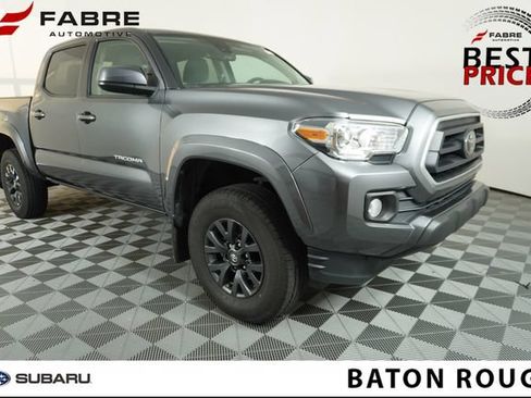 Used 2022 Toyota Tacoma SR5 RWD image 1