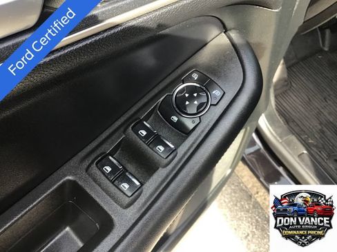Certified 2023 Ford Edge SEL w/ Convenience Package AWD/4WD image 12