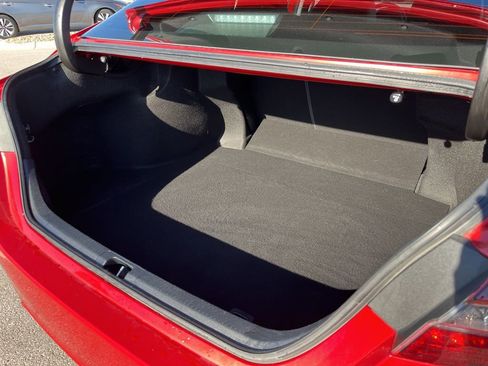 Used 2021 Toyota Camry XSE image 9