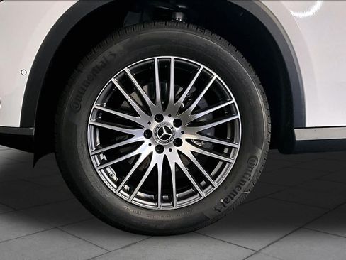New 2026 Mercedes-Benz GLC 300 4MATIC image 17