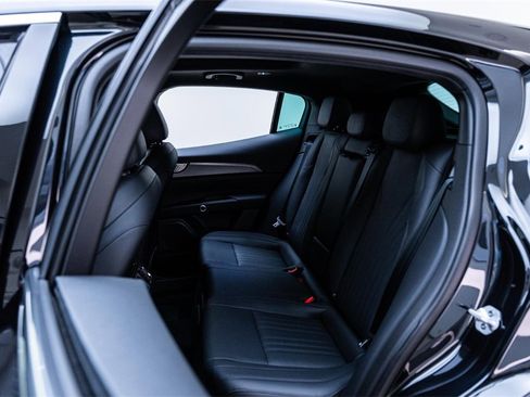 New 2024 Maserati Grecale GT image 23