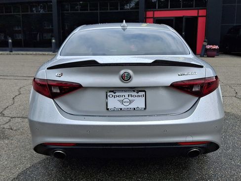 Used 2017 Alfa Romeo Giulia AWD w/ Cold Weather Package image 5