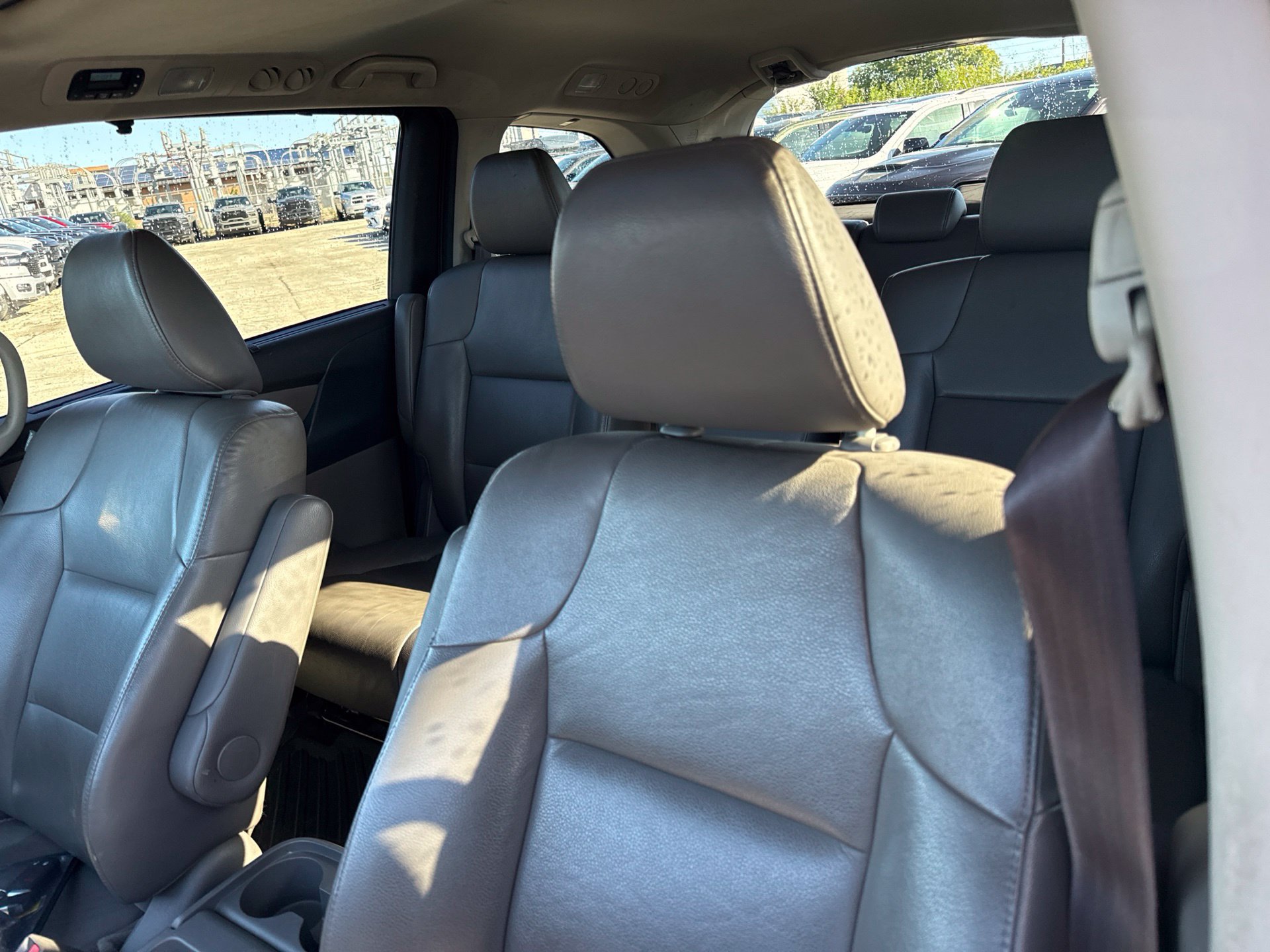 Used 2014 Honda Odyssey EX-L image 10