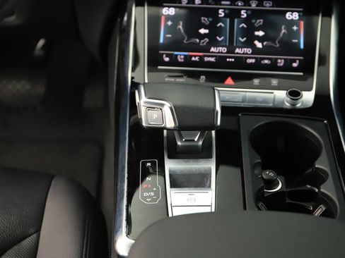 Certified 2023 Audi Q7 3.0T Prestige w/ Prestige Package AWD/4WD image 21