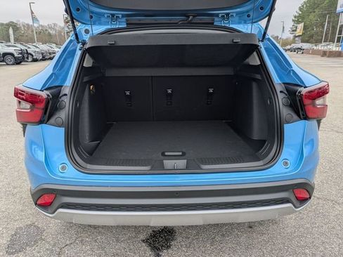 New 2026 Chevrolet Trax LT w/ Driver Confidence Package image 27