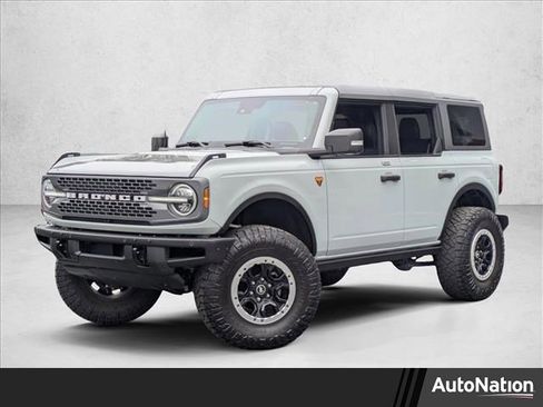 Used 2022 Ford Bronco Badlands AWD/4WD image 1