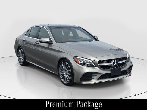 Used 2019 Mercedes-Benz C 300 Sedan image 3