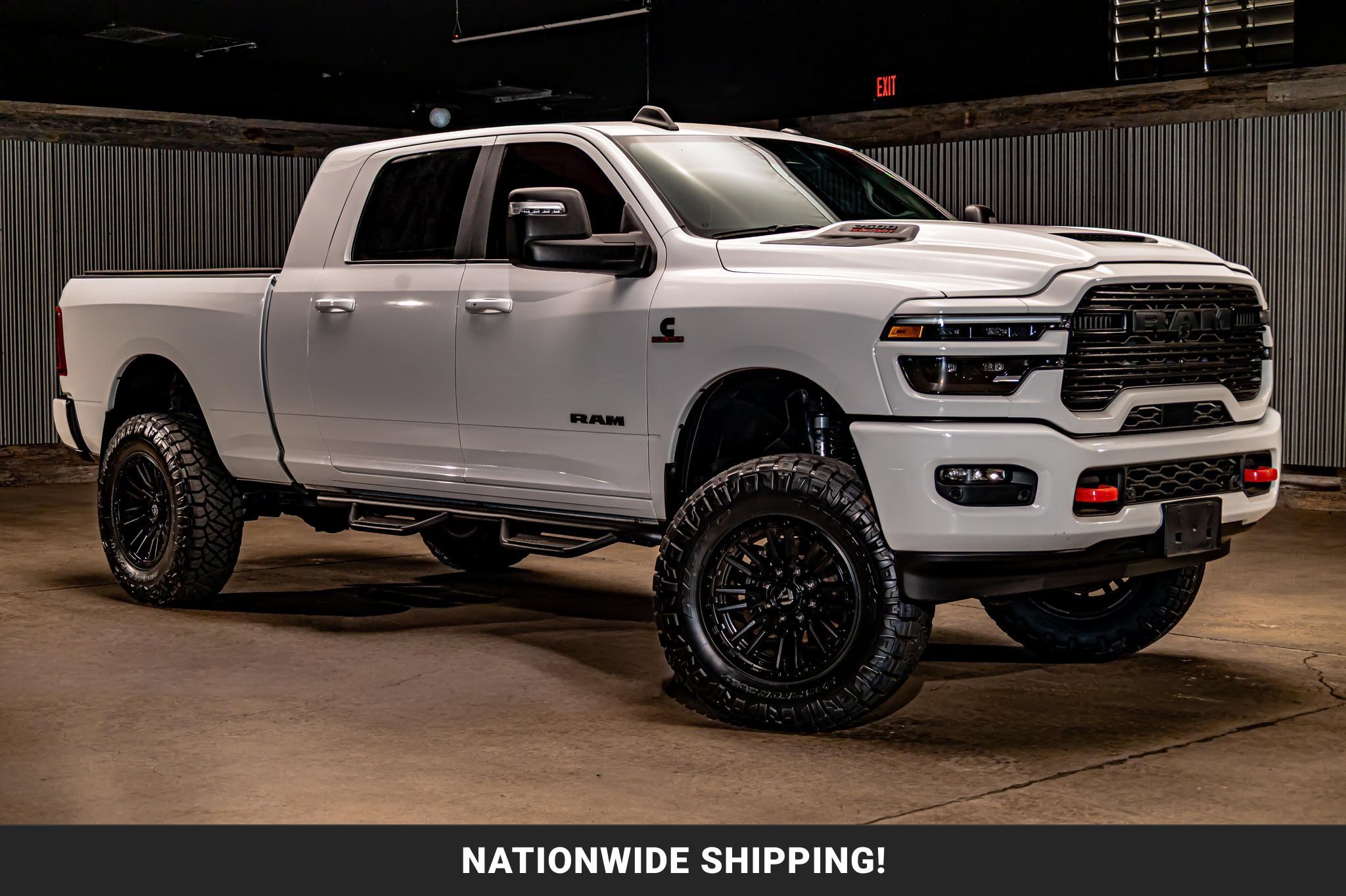 Used 2025 RAM 2500 Laramie w/ Night Edition AWD/4WD image 1
