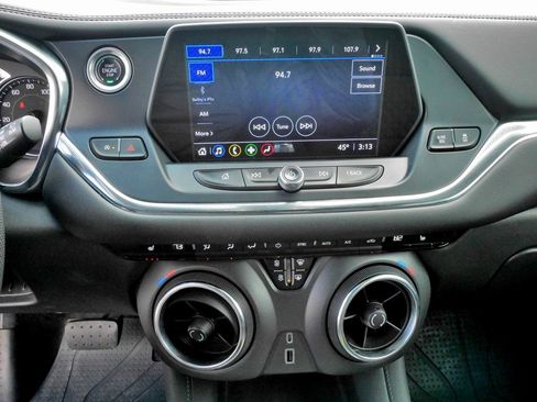 Used 2022 Chevrolet Blazer LT image 27