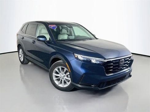 Used 2023 Honda CR-V EX image 2