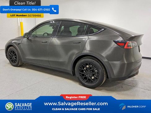 Used 2021 Tesla Model Y Long Range AWD/4WD image 3