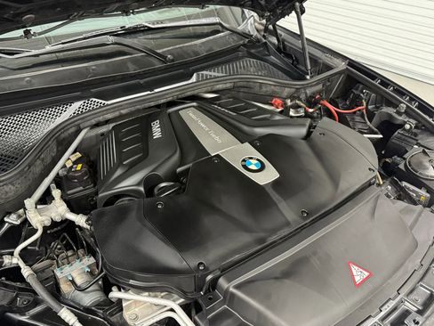 Used 2017 BMW X6 xDrive50i image 49