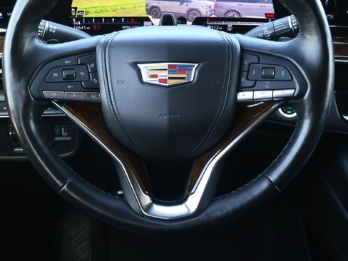 Used 2024 Cadillac Escalade ESV Premium Luxury Platinum AWD/4WD image 14