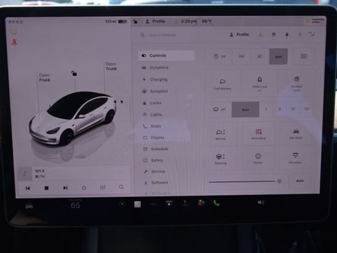 Used 2022 Tesla Model 3 RWD image 23