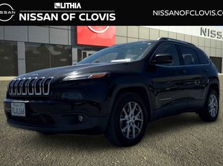 Used 2015 Jeep Cherokee Latitude AWD/4WD video 1