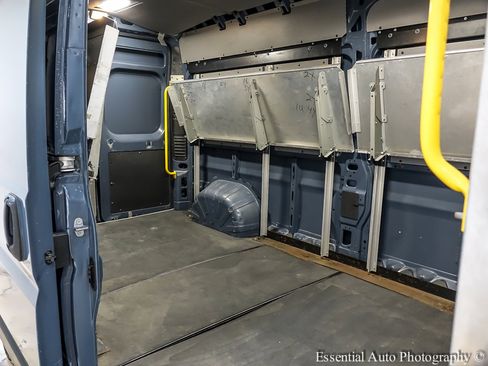 Used 2019 RAM ProMaster 2500 image 17