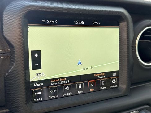 Used 2023 Jeep Wrangler Unlimited Sahara w/ Cold Weather Group image 13