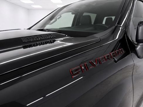 Used 2026 Chevrolet Silverado 1500 RST w/ Redline Edition AWD/4WD image 11