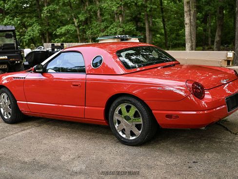 Used 2002 Ford Thunderbird RWD image 6
