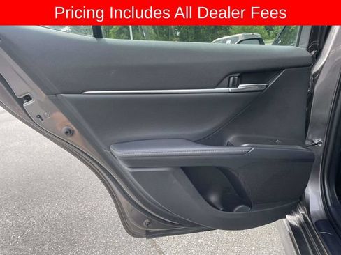 Used 2024 Toyota Camry XSE FWD image 15
