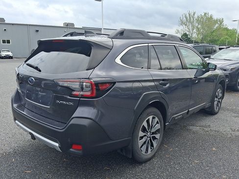Certified 2023 Subaru Outback Limited AWD/4WD image 4