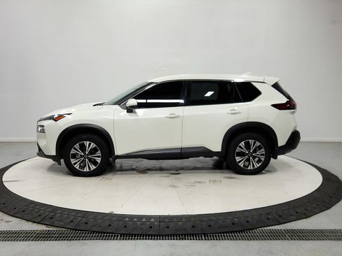 Used 2023 Nissan Rogue SV FWD image 5