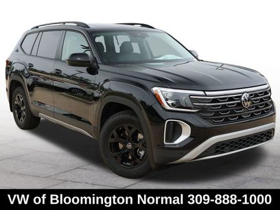 New 2025 Volkswagen Atlas Peak Edition SE