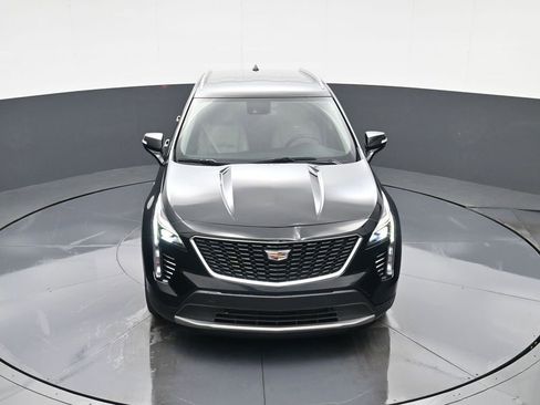 Used 2023 Cadillac XT4 Premium Luxury FWD image 24