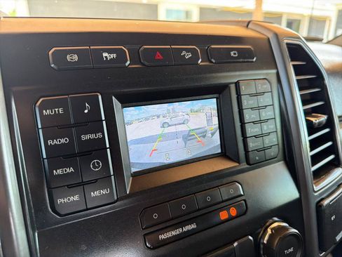 Used 2019 Ford F250 XLT w/ XLT Value Package AWD/4WD image 32