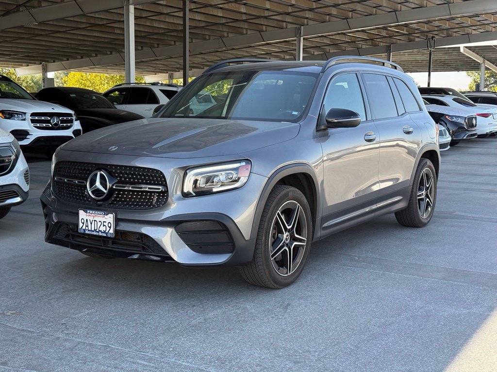 Used 2022 Mercedes-Benz GLB 250 image 1