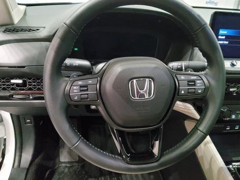Used 2023 Honda Accord EX-L image 21