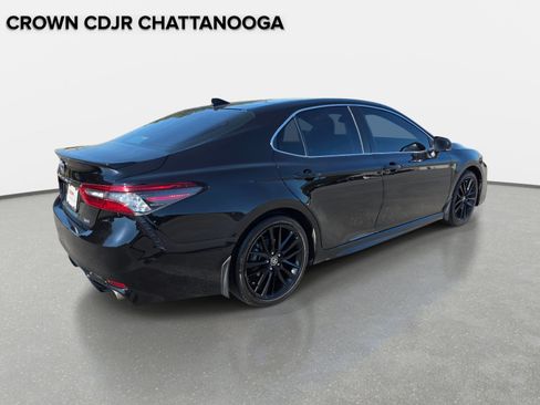 Used 2021 Toyota Camry XSE FWD image 5