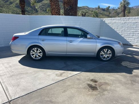 Used 2008 Toyota Avalon image 4
