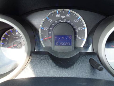 Used 2010 Honda Fit image 22