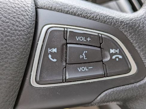 Used 2018 Ford Escape SE w/ SE Sync 3 Package FWD image 25
