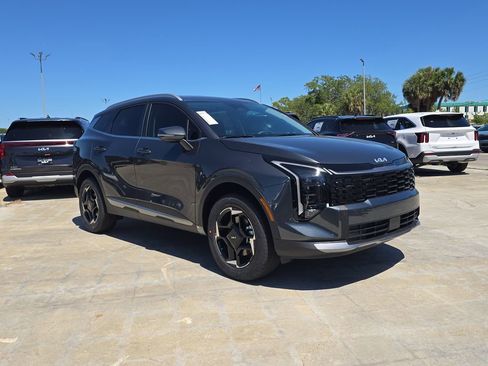 New 2026 Kia Sportage EX AWD/4WD image 2