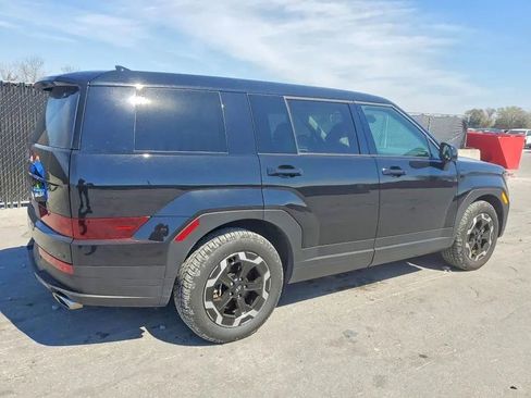 Used 2025 Hyundai Santa Fe SE image 3