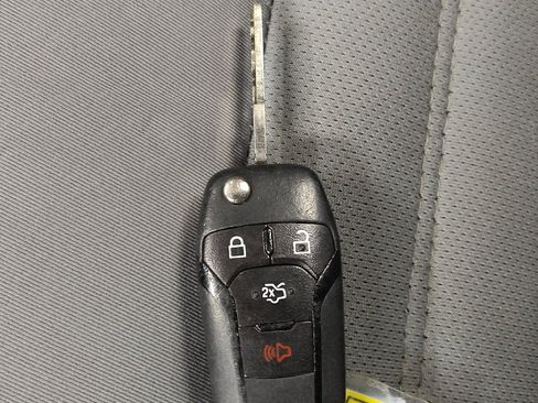 Used 2014 Ford Fusion S image 32