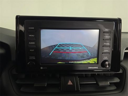 Used 2020 Toyota RAV4 LE image 14