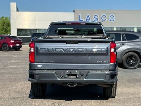 Used 2021 Chevrolet Silverado 1500 Custom AWD/4WD image 31